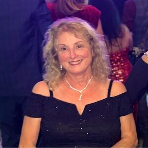 Meet your Posher, Stacy